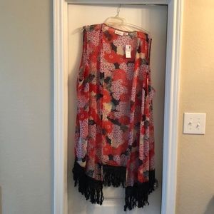 NWT Patterned Vest/Overpiece With Fringe
